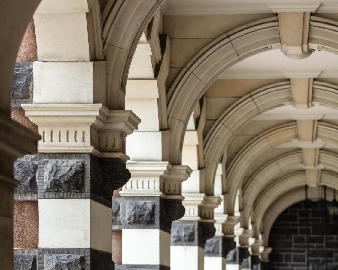 Ebb-Dunedin Buitenkant foto The arcade