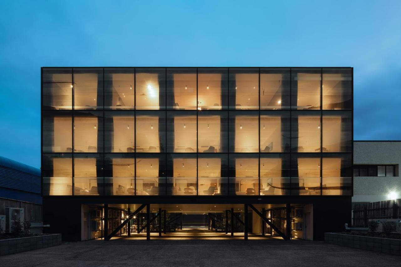 Ebb-Dunedin Buitenkant foto The new building of the University of Liechtenstein